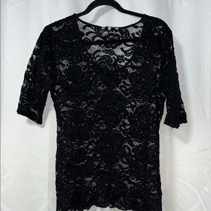 BKE Black Floral Lace Short Sleeve blouse